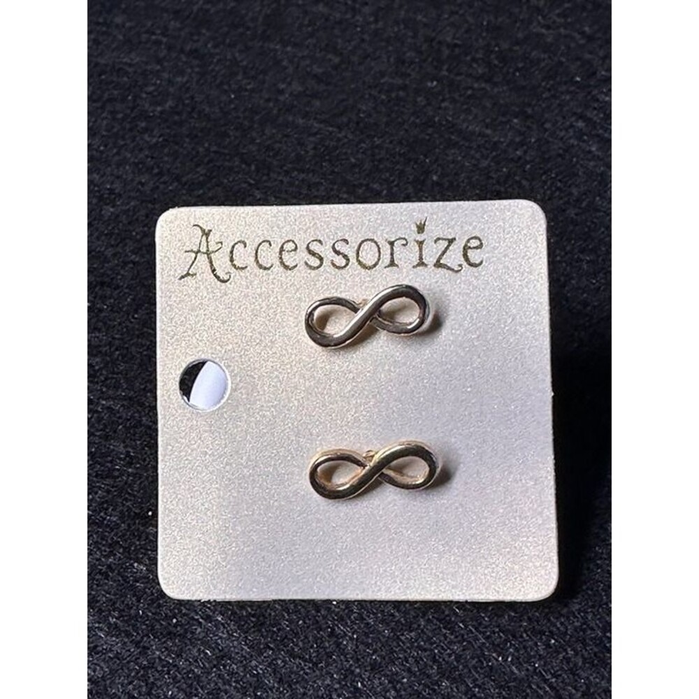 accessorize gold tone infinity symbol stud earrings dainty jewelry nwt new